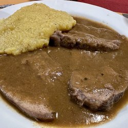 San Filippo Neri - Brasato di manzo al vino rosso con polenta
