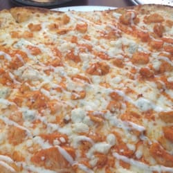 Main Street Bourbon And Ale House - Buffalo chicken pizza