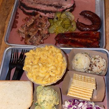 Pinkerton's Barbecue - Barbeque Near Me - San Antonio, Texas Pinkerton's Barbecue - Barbeque Near Me - San Antonio, Texas