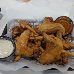 The Fishmarket - Chicken box 4 wings