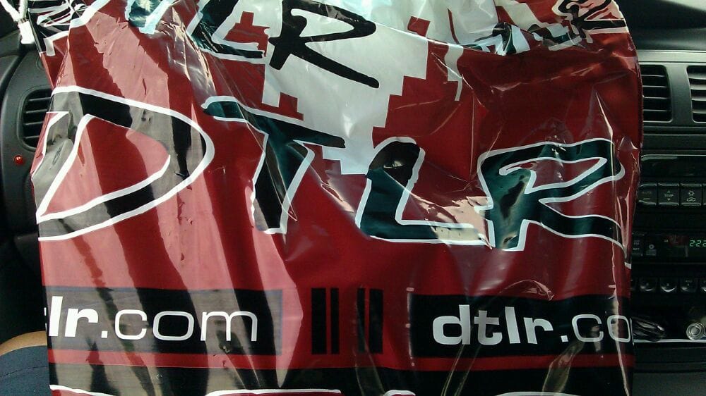 DTLR Updated August 2024 5228 Memorial Dr, Stone Mountain, Sports Wear Phone