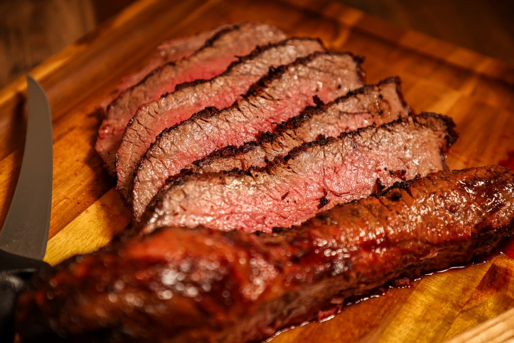 Hook And Cleaver Ranch Logo