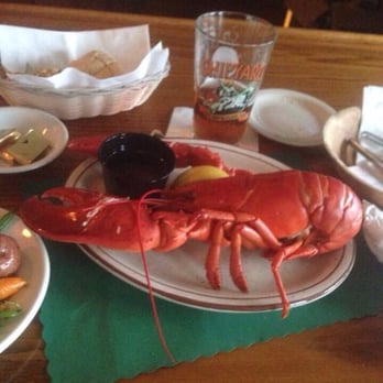 Cape Neddick Lobster Pound - 1 1/2 lb lobster! - Seafood Near Me - Cape Neddick, Maine Cape Neddick Lobster Pound - 1 1/2 lb lobster! - Seafood Near Me - Cape Neddick, Maine