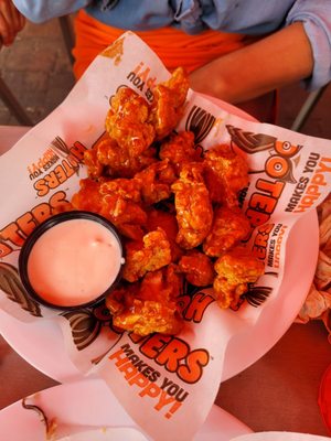 Hooters of Fresh Meadows by null