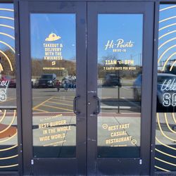 Hi-Pointe Drive-In - Entrance