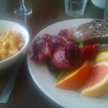 Brooklyn Moon Cafe - French Toast with Turkey Bacon and side of Mac & Cheese - Southern Near Me - Brooklyn, New York Brooklyn Moon Cafe - French Toast with Turkey Bacon and side of Mac & Cheese - Southern Near Me - Brooklyn, New York