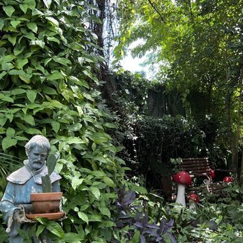 Slim Goodies Diner - Garden - Breakfast & Brunch Near Me - New Orleans, Louisiana