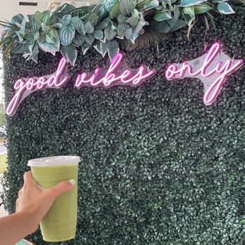 Island Smoothie - "Hangover smoothie" - Juice Bars & Smoothies Near Me - Corolla, North Carolina