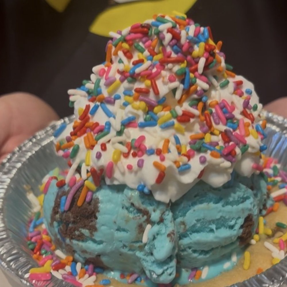 The Baked Bear - Cookie base, Bear Batter Ice Cream, whipped cream, sprinkles - Ice Cream & Frozen Yogurt Near Me - Austin, Texas The Baked Bear - Cookie base, Bear Batter Ice Cream, whipped cream, sprinkles - Ice Cream & Frozen Yogurt Near Me - Austin, Texas