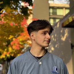 Middle-part Drop Fade