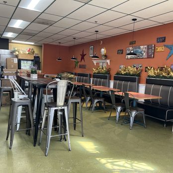 Benta Box Cafe - Seating, decor - Soup Near Me - Millersville, Maryland