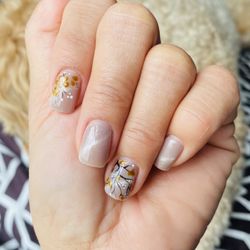 Lavish Nail Spa - My New Years 2024 nail designs by Doan!!