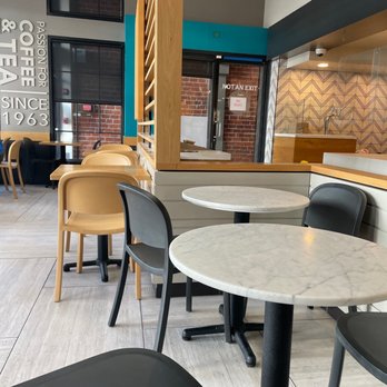 The Coffee Bean & Tea Leaf - Seating - Coffee & Tea Near Me - Santa Monica, California The Coffee Bean & Tea Leaf - Seating - Coffee & Tea Near Me - Santa Monica, California