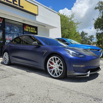 RAW Wheels & Tires - Tesla M3P on Dolce Performance Wheels - Tires Near Me - Miami, Florida RAW Wheels & Tires - Tesla M3P on Dolce Performance Wheels - Tires Near Me - Miami, Florida