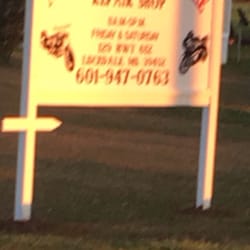 Agricola Motorcycle Repair Shop