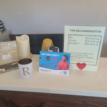 Wellness Foot Spa - Suggested Tip format - Massage Near Me - Chicago, Illinois