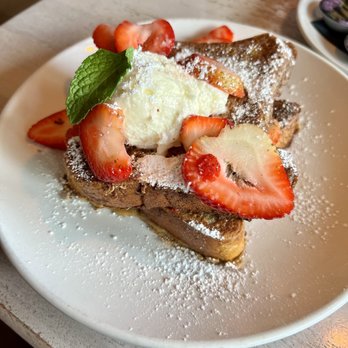 Toast Kitchen & Bar - Strawberry Cheesecake French Toast... MY OH MY so good! - Breakfast & Brunch Near Me - Brea, California