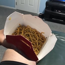 Noodles with no meat or great taste...very boring!