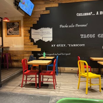 Chilango Mexican Street Food - tables and chairs - Mexican Near Me - Chicago, Illinois Chilango Mexican Street Food - tables and chairs - Mexican Near Me - Chicago, Illinois