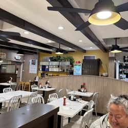 Mini Gourmet - Inside Dining Area