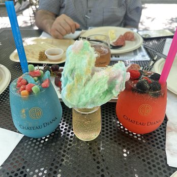 Chateau Diana Winery - Wine slushy and cotton candy champagne - Wineries Near Me - Healdsburg, California Chateau Diana Winery - Wine slushy and cotton candy champagne - Wineries Near Me - Healdsburg, California