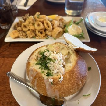 Fog Harbor Fish House - "The best clam chowder in San Francisco." Clam chowder in a sourdough bowl with crab, and calamari. Plenty of clams and crab! - Seafood Near Me - San Francisco, California