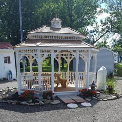 Wheatfield Garden & Gifts