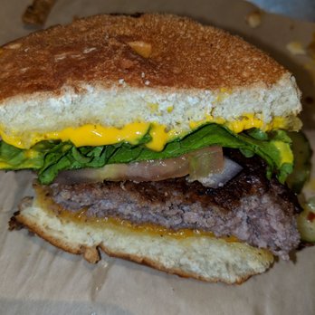 Chili's - Cheeseburger - it was good - Bars Near Me - Houston, Texas Chili's - Cheeseburger - it was good - Bars Near Me - Houston, Texas
