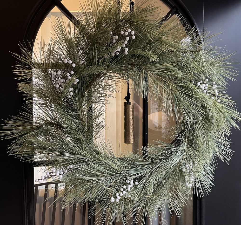 Valerie Bartolo Logo