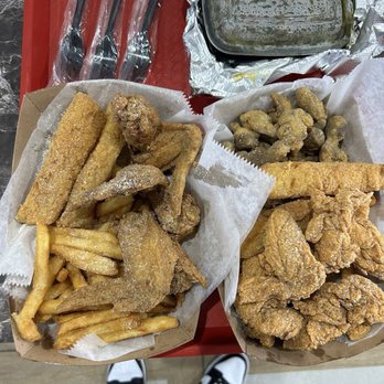 Ray's Chicken and Fish - Wings chicken fish - Fish & Chips Near Me - Sacramento, California Ray's Chicken and Fish - Wings chicken fish - Fish & Chips Near Me - Sacramento, California