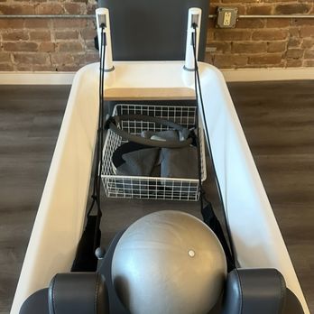 BK Pilates - Prop basket - Pilates Near Me - New York, New York BK Pilates - Prop basket - Pilates Near Me - New York, New York