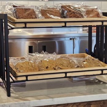 Buona Beef - Burgers Near Me - Kildeer, Illinois