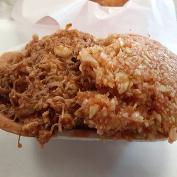 Barbecue Center - Small pork and coleslaw tray - Barbeque Near Me - Lexington, North Carolina Barbecue Center - Small pork and coleslaw tray - Barbeque Near Me - Lexington, North Carolina