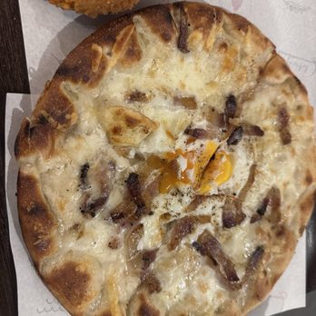 Trieste - Italy trip December 2025: Carbonara pizza - Pizza Near Me - Rome, RM Trieste - Italy trip December 2025: Carbonara pizza - Pizza Near Me - Rome, RM