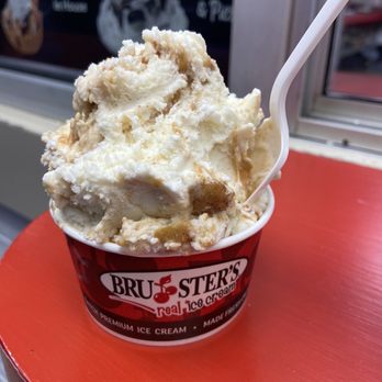 Bruster's Real Ice Cream - Carmel apple - Ice Cream & Frozen Yogurt Near Me - Williamsburg, Virginia