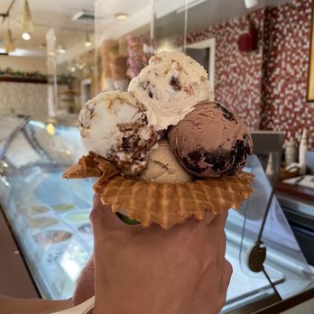 Lappert's Hawaii - I can't decide - Ice Cream & Frozen Yogurt Near Me - Honolulu, Hawaii Lappert's Hawaii - I can't decide - Ice Cream & Frozen Yogurt Near Me - Honolulu, Hawaii