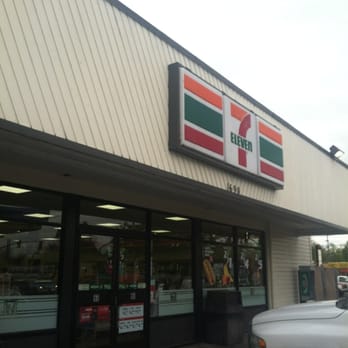 7-Eleven - the front of a 7 - eleven store - Convenience Stores Near Me - Eugene, Oregon
