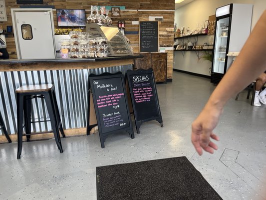 WildFlour Bistro by null