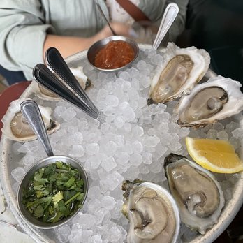 Found Oyster - 2/2/2 Oysters - Seafood Near Me - Los Angeles, California Found Oyster - 2/2/2 Oysters - Seafood Near Me - Los Angeles, California