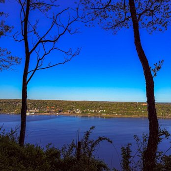 Palisades Interstate Park State Line Lookout - Waterfront park, peaceful viewpoint, skyline view - Parks Near Me - Alpine, New Jersey Palisades Interstate Park State Line Lookout - Waterfront park, peaceful viewpoint, skyline view - Parks Near Me - Alpine, New Jersey