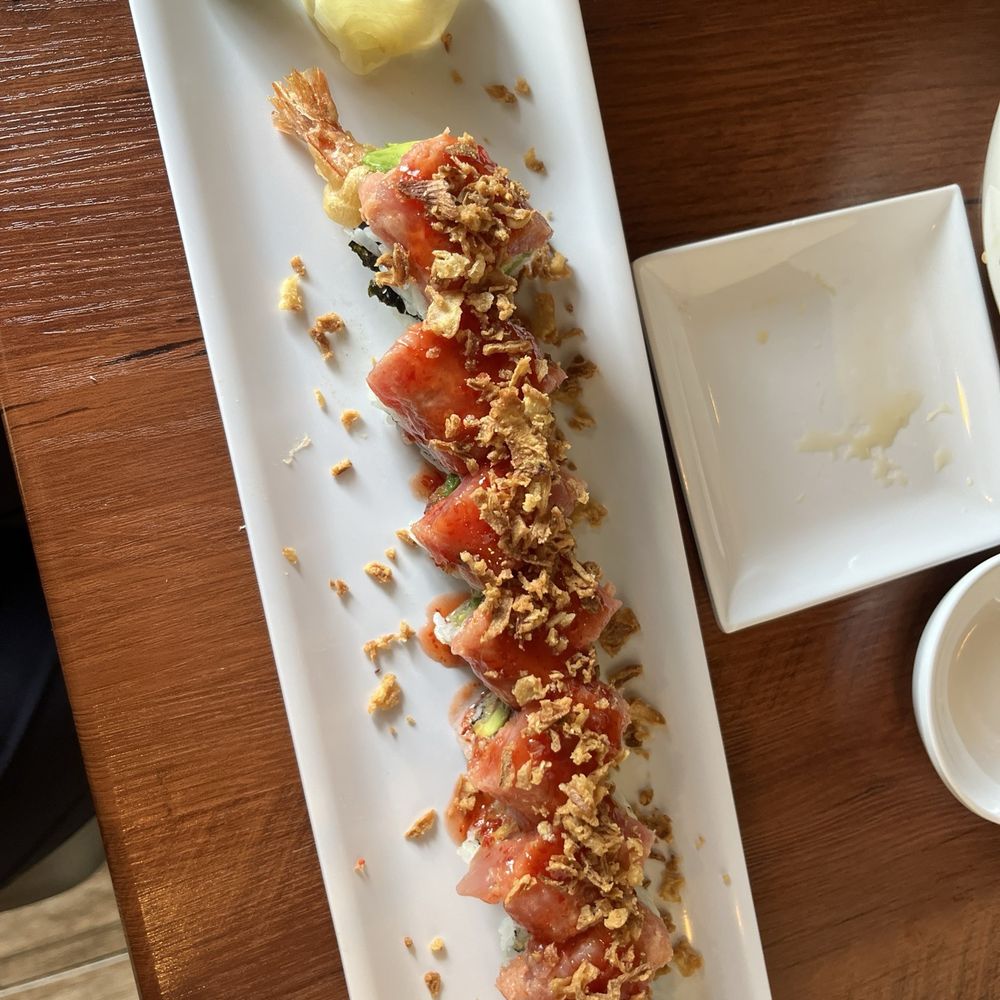 Kai Sushi - South Loop - Crunchy Tuna Roll - Sushi Bars Near Me - Chicago, Illinois Kai Sushi - South Loop - Crunchy Tuna Roll - Sushi Bars Near Me - Chicago, Illinois