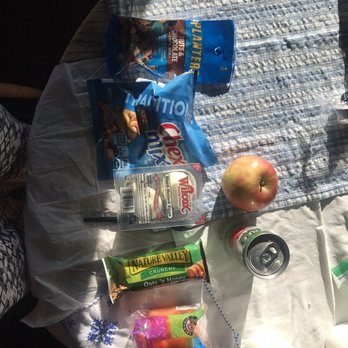 Freestone Inn & Cabins - Breakfast bag; each morning was like this. - Hotels Near Me - Mazama, Washington