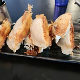 Pangried shanghai dumplings