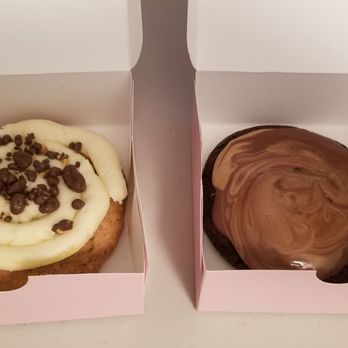 Crumbl - Hampton - Honeycomb and Peanut Butter Brownie cookies - Bakeries Near Me - Hampton, Virginia Crumbl - Hampton - Honeycomb and Peanut Butter Brownie cookies - Bakeries Near Me - Hampton, Virginia