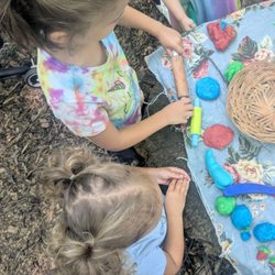 Carrie Murray Nature Center - Play time before story time