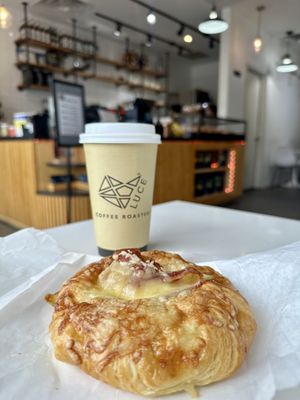 Luce Coffee Roasters by null