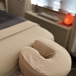 Live Awake Massage