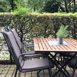 Theater-Cafe - Draußen