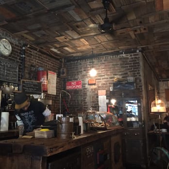 Black Brick - Black brick - Coffee & Tea Near Me - Brooklyn, New York