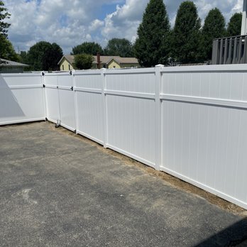 Finley's Outdoor Features - Decks & Railing Near Me - Fredonia, Pennsylvania Finley's Outdoor Features - Decks & Railing Near Me - Fredonia, Pennsylvania